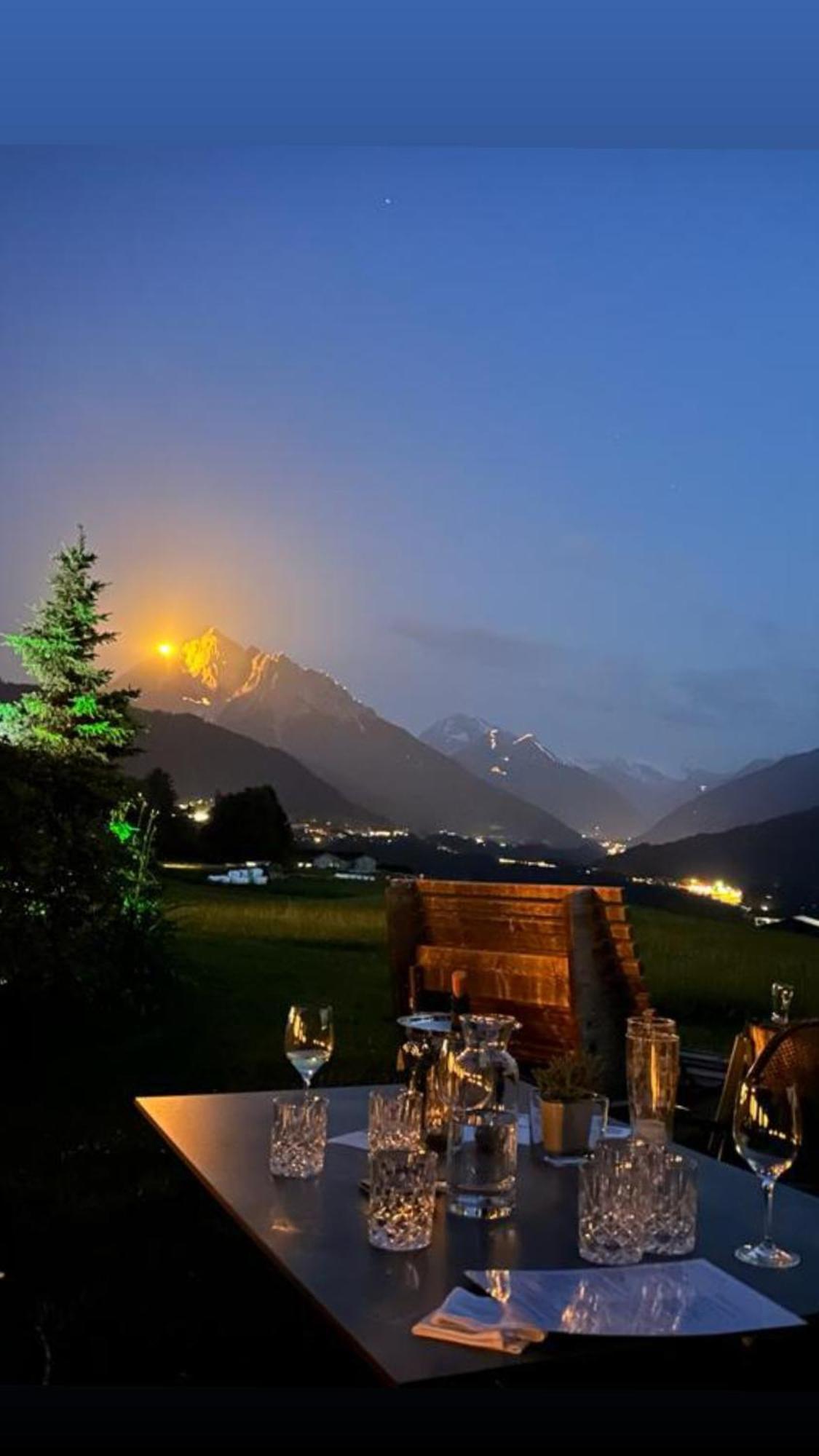 Hotel Restaurant Gruenwalderhof Patsch Esterno foto